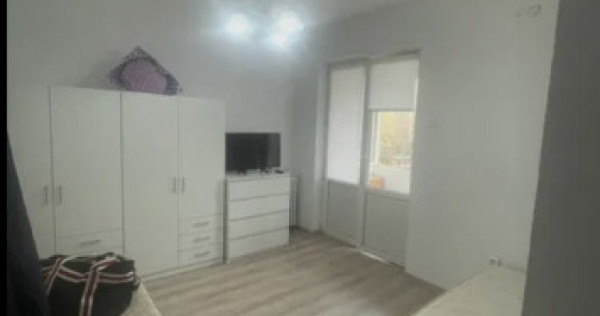 Baba novac dristor etaj 2 din 3