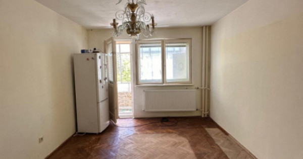 Apartament 2 camere de v&acirc;nzare, zona Tomis Nord - Ciresica,