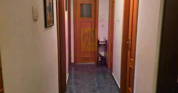 Vanzare apartament 3 camere Unirii-Zepter
