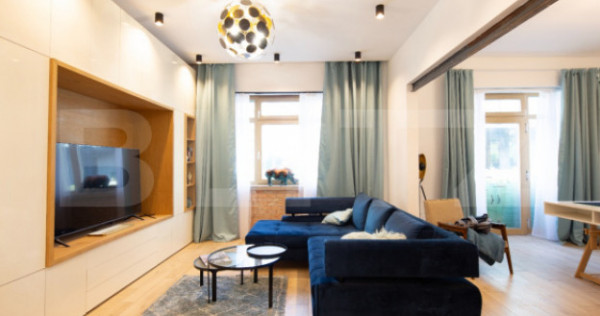 Casa la curte comuna, 3 camere, tavan &icirc;nalt și terasă &ndash;