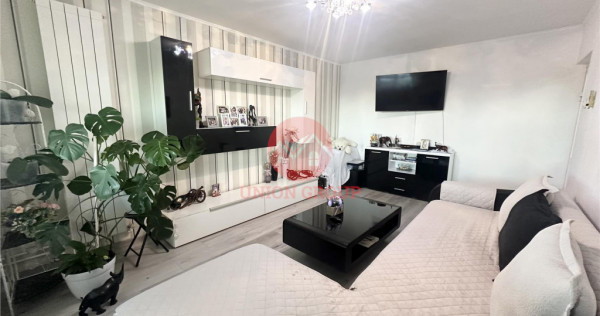 Apartament 3 Camere Decomandat Zona Far
