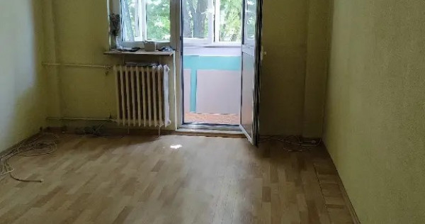 V&acirc;nzare apartament 2 camere confort 2 str. Delfinului