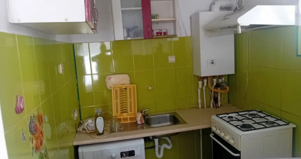 Ap 2 Cam Darmanesti 40mp etaj 1 la cheie renovat centrala termopan