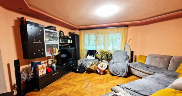 SOARELUI - ETAJ 1 - 3 CAMERE - 2 BAI - CENTRALA PROPRIE - BO