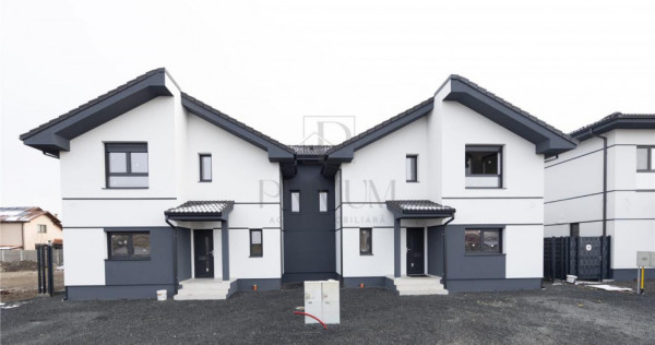 Duplex separat prin casa scarii - finisaje premium - compart