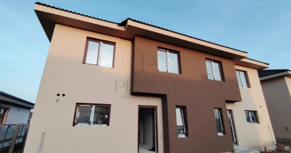 Duplex 5 camere - dormitor la parter - canalizare