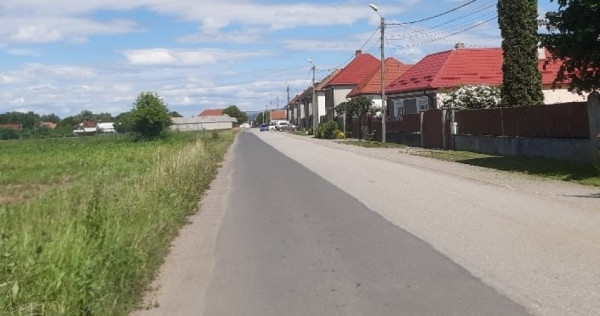 Teren intravilan construibil utilitati 2325mp central Lunca Calnicului