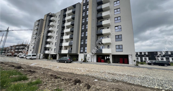 Studio cu 2 camere etajul 1 cu parcare subterana zona Doamna