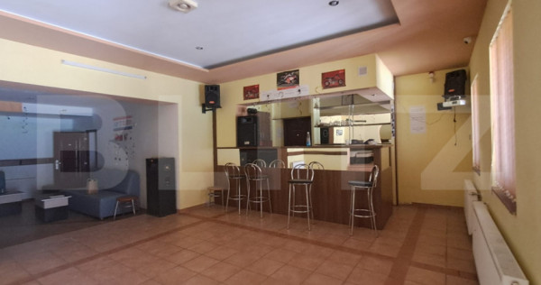 Magazin sătesc cu terasă, centrul satului Feldioara&ndash; pri