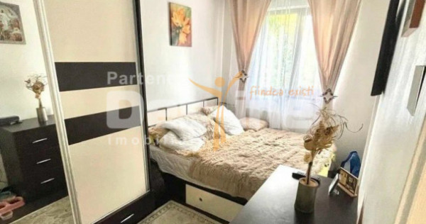 Apartament 3 camere semidecomandat Drumul Taberei