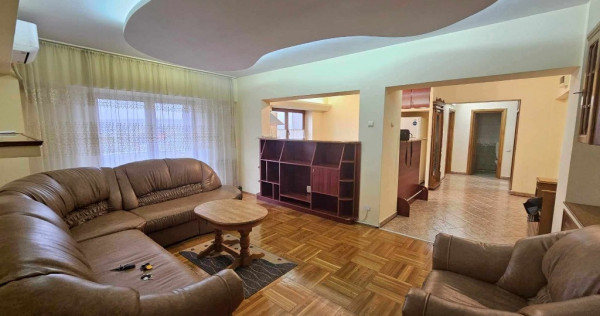 Apartament 3 camere , CENTRAL - ,INDEPENDENTEI
