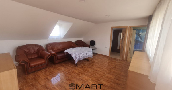 Apartament 3 camere la casă zona Trei Stejari