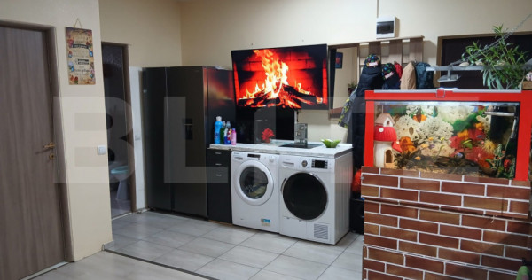 Apartament 54 mp, demisol, zona Turda Noua
