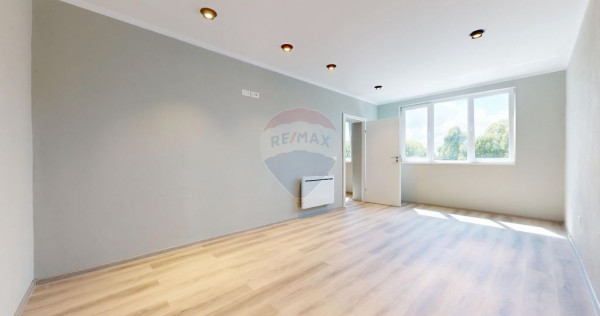 De v&acirc;nzare apartament Hărman
