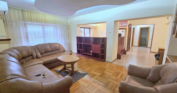 Apartament 3 camere , CENTRAL - ,INDEPENDENTEI