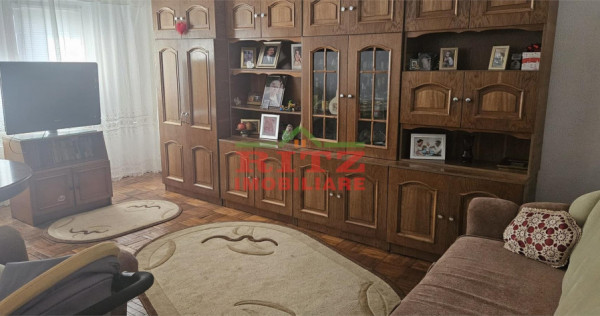APARTAMENT 3 CAMERE , CENTRU,A. CARACALLA