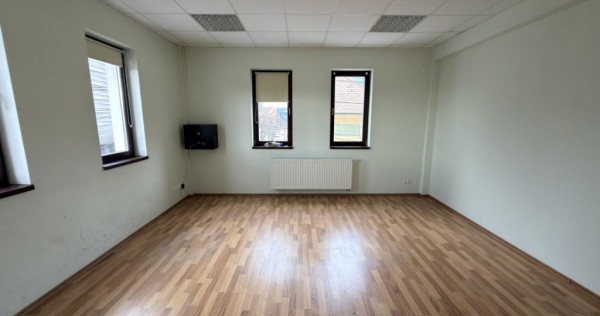 Spatiu birouri 120mp zona Subarini