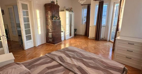 Apartament 3 camere zona Peninsulara - renovat total