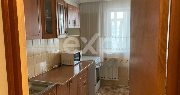 Vanzare apartament2 camere Fratii Golesti