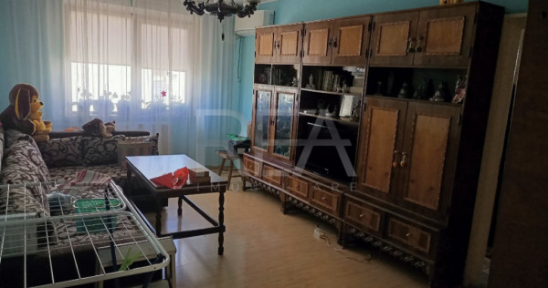 4 camere, 8/8, 90mp, bloc 1984-Crangasi-Str 9 Mai