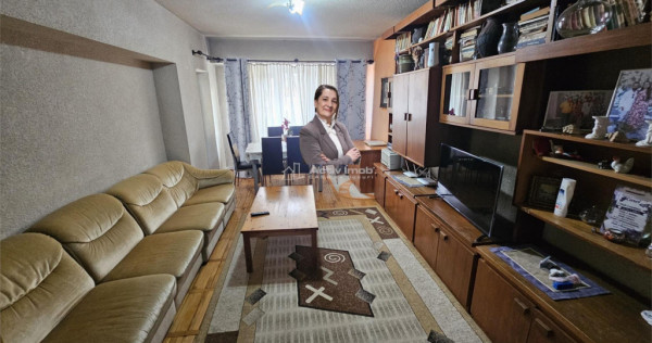 Resita, Apt. 3 Cam. Conf.1.Decom. Ultracentral