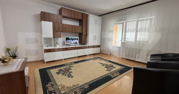 Apartament cu 3 camere, 70 mp, zona Rogerius