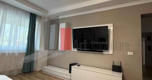 APARTAMENT 3 CAMERE LACUL TEI