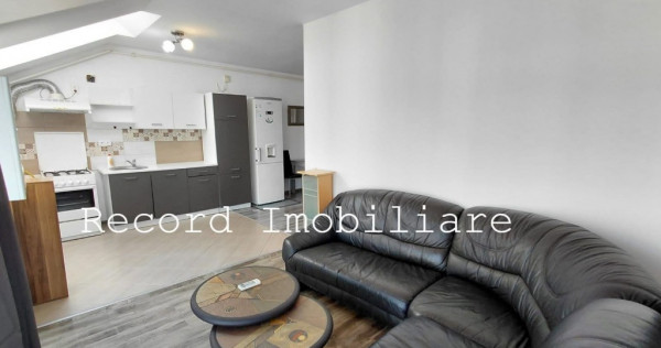 Apartament 3 camere,2 balcoane,parcare str.Florilor