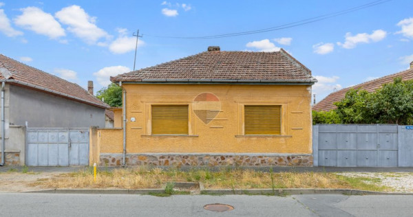 Casă de v&acirc;nzare &icirc;n zona Gai cu teren de 1.480 mp