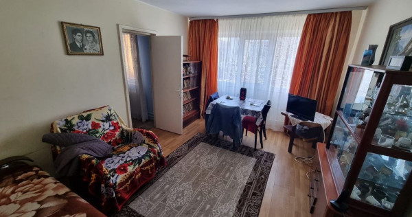 KM 4-5 PIATA-apartament 3 camere cu gaze