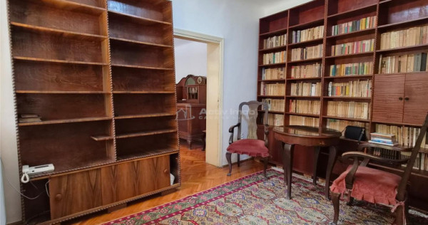 Apartament 3 camere la curte, pivnita, centrala, Armeneasca-