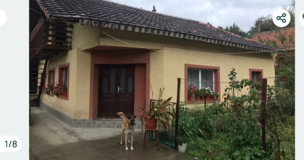 V&acirc;nd casa situată &icirc;n zona pitoreasca de munte