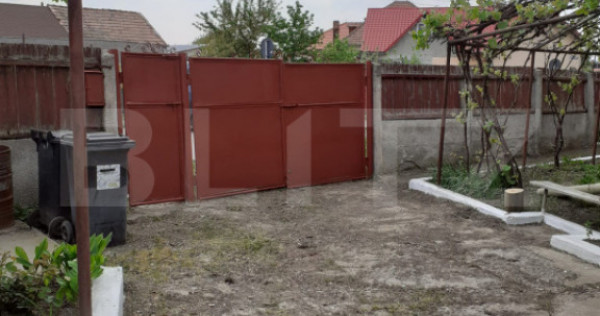 Casa de vanzare, 79 mp, zona Centrala - Ocna Mures