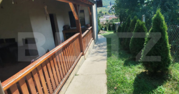Casă de v&acirc;nzare, 120 mp, zona Figa