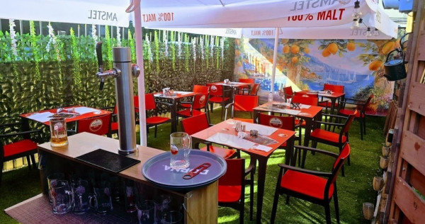 Spatiu comercial stradal - complet echipat