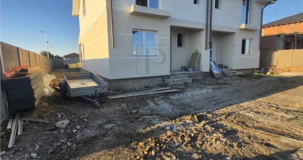 Duplex nou - 3 dormitoare - bucatarie inchisa - zona buna