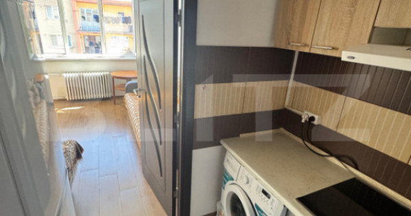 Garsoniera de vanzare, 20 mp, zona Tractoru