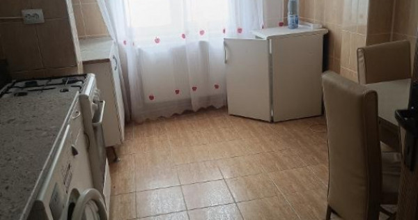 Apartament 2 camere et 1 Stefan cel Mare