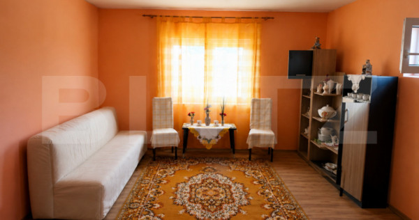 Casa cu 2 camere, 58 mp, zona Domănești