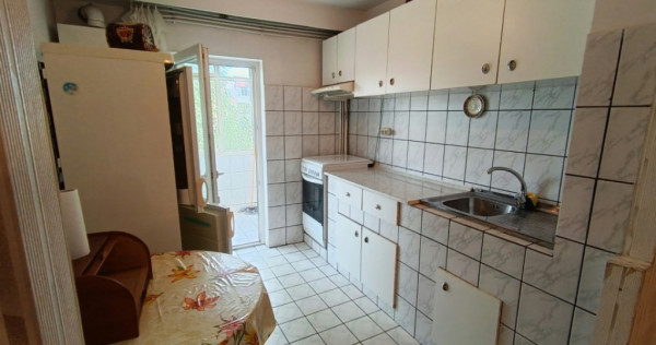 Apartament 2 camere, 48.50 mp, zona Republicii