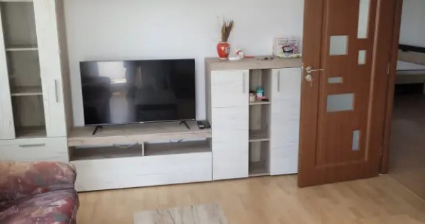 Particular inchiriez apartament 3 camere Aviatiei metrou Aurel Vlaicu