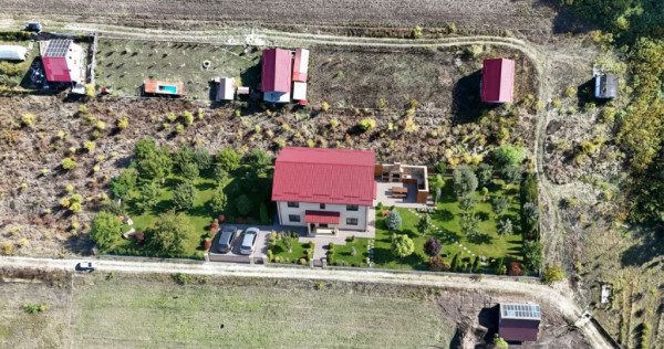Refugiu la marginea padurii &mdash; 2822 mp de liniste in Cocani