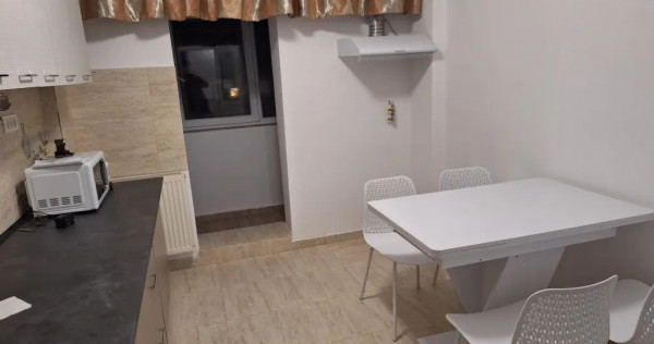 Apartament două camere renovat, Faleza Nord