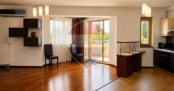 Vanzare 3 Camere 92 mp+ Balcon 12mp|3 Băi|Parcare |Monte...