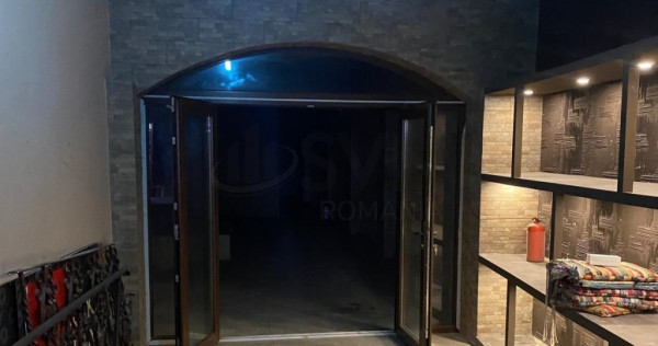 Spatiu comercial de inchiriat Centrul vechi