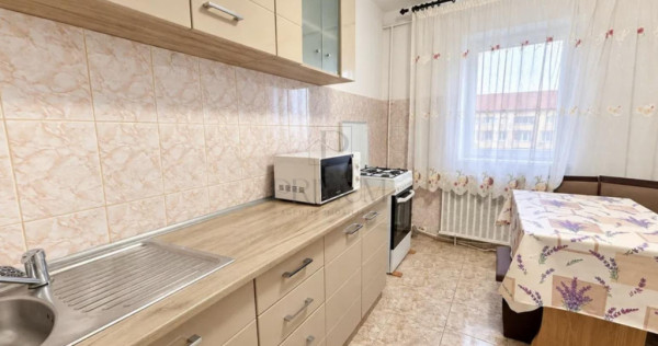 Olimpia, 2 Camere, Semidecomandat, Bloc Izolat