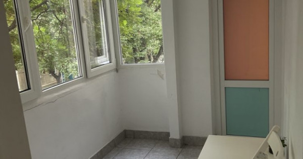 Piata sudului brancoveanu etaj 2