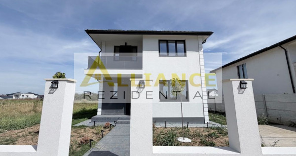 Casa Individuala - 4 camere - 2 bai - 425mp teren