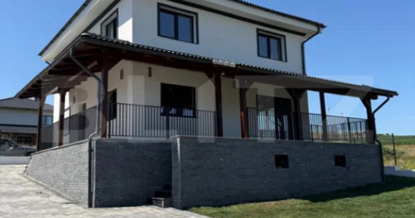 Casa Chinteni, individuala, cu demisol 500 mp teren