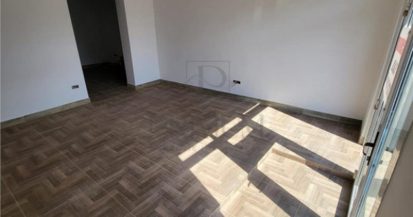 Spatiu comercial - zona excelenta - centrala proprie - aer c